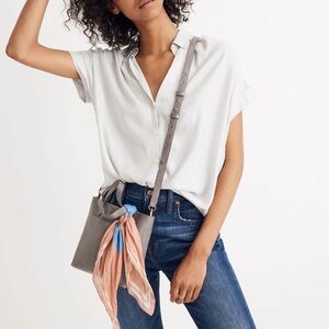 Central Shirt from Madewell, white with thin black stripe